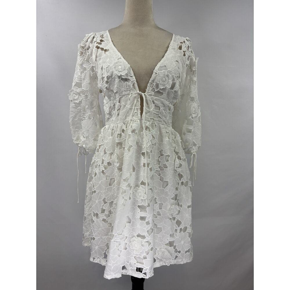 Storia Mini Dress White Lace Large Plunge Neckline V-neck Backless Eyelet